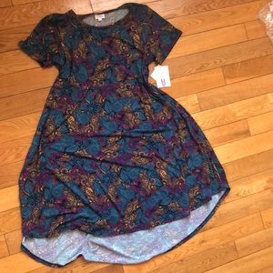 Slinky jewel tone paisley leaf Carly!